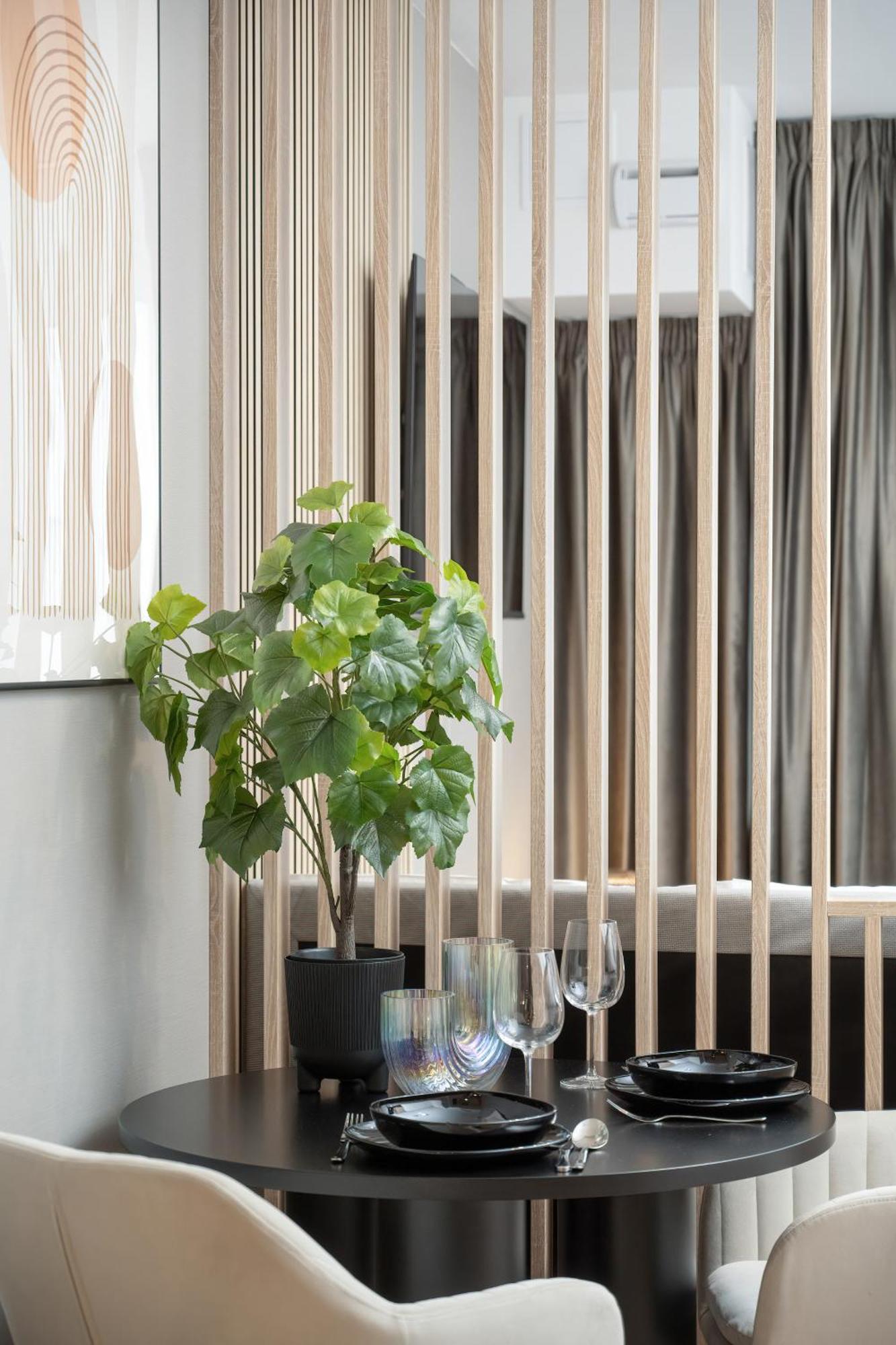 Wroclavia Apartments Dyrekcyjna By Noclegi Renters Breslavia Esterno foto