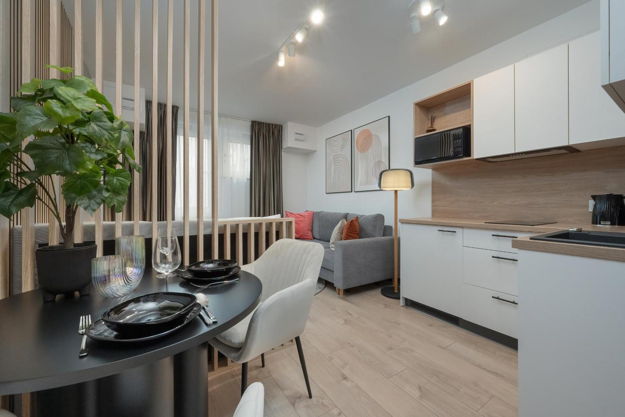 Wroclavia Apartments Dyrekcyjna By Noclegi Renters Breslavia Esterno foto